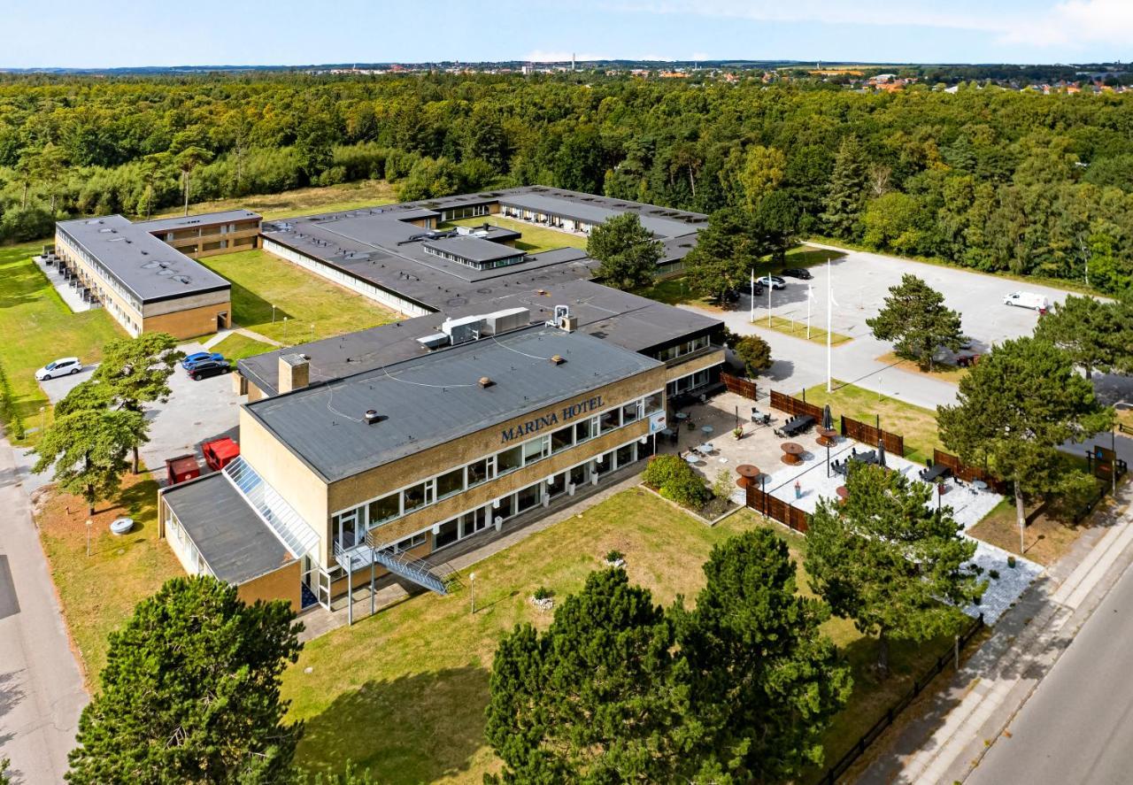Hotel/ Apartments Marina Grenaa Luaran gambar